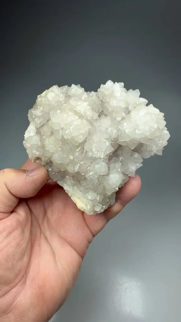 Quartz - image 2