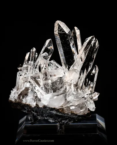 Quartz - image 2