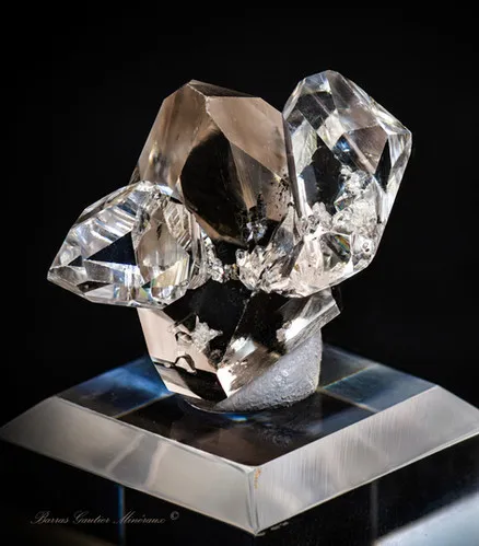 Quartz - image 2