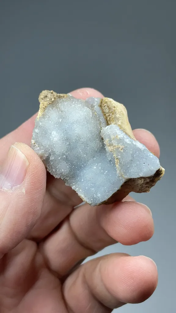 Quartz - image 2