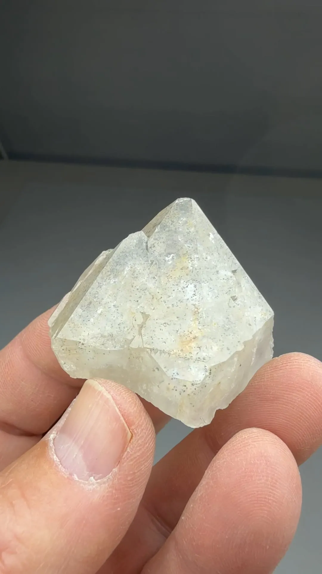 Quartz - image 2