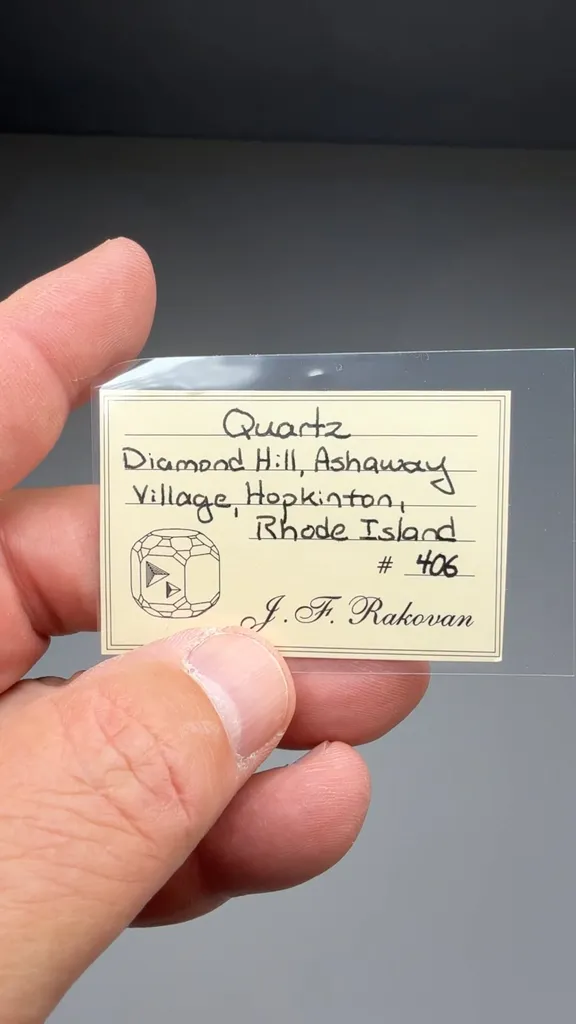 Quartz (406) - image 2