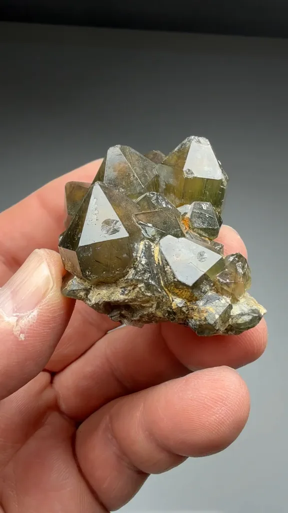 Quartz - image 2