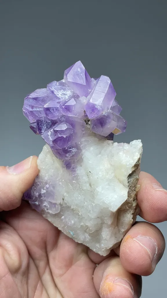 Quartz - image 2