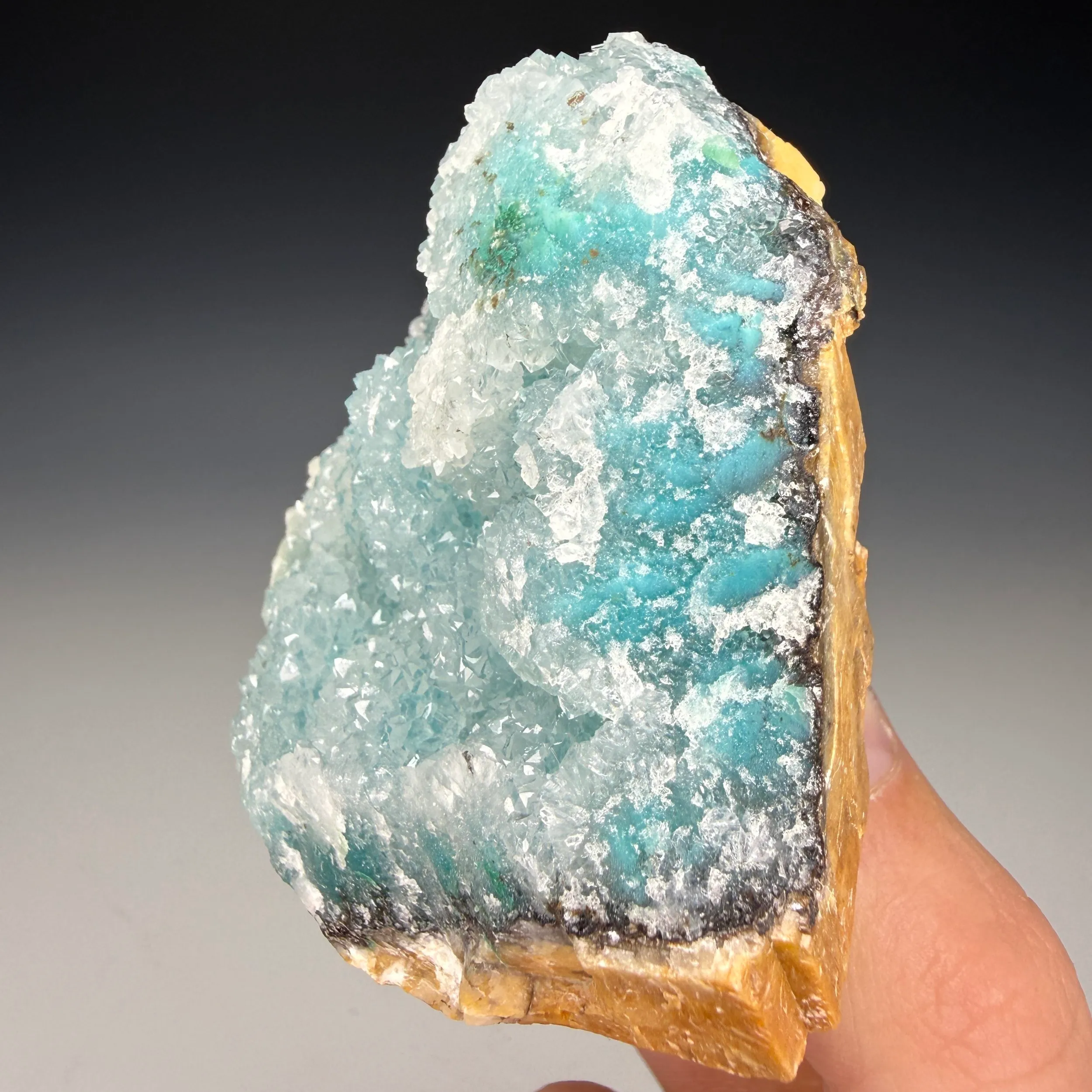 Quartz - image 2