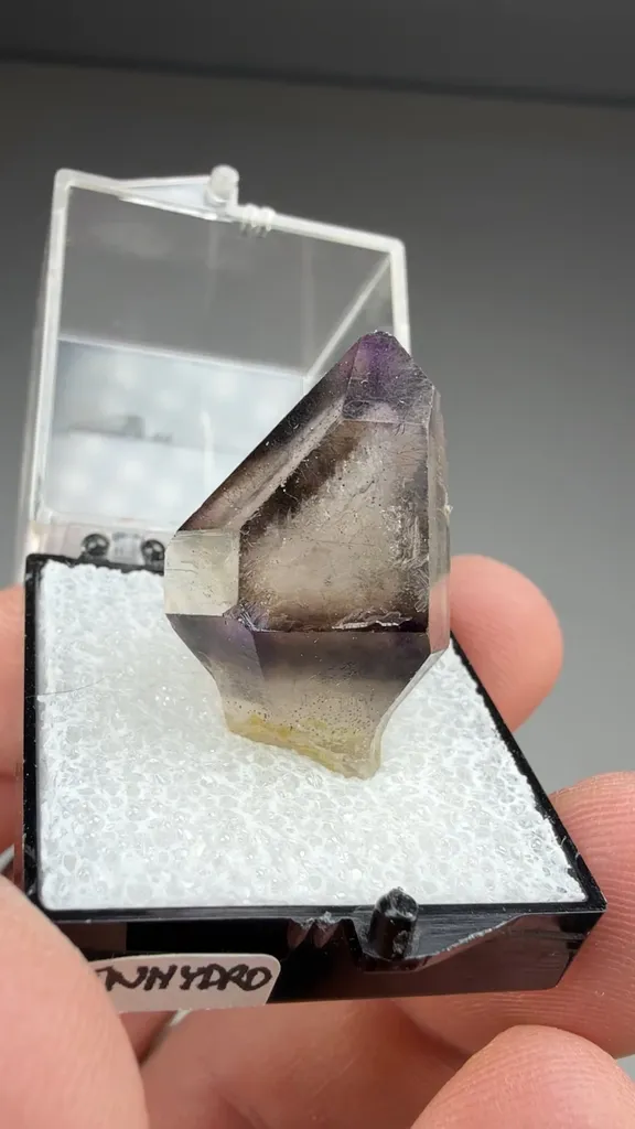 Quartz - image 2