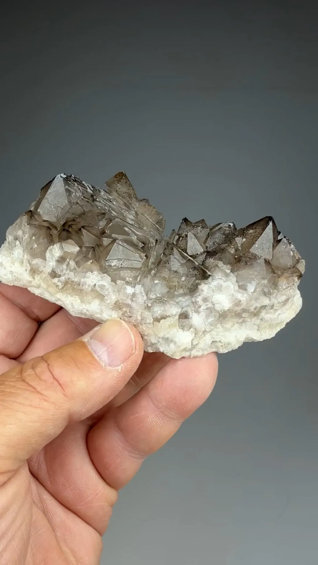 Quartz - image 2