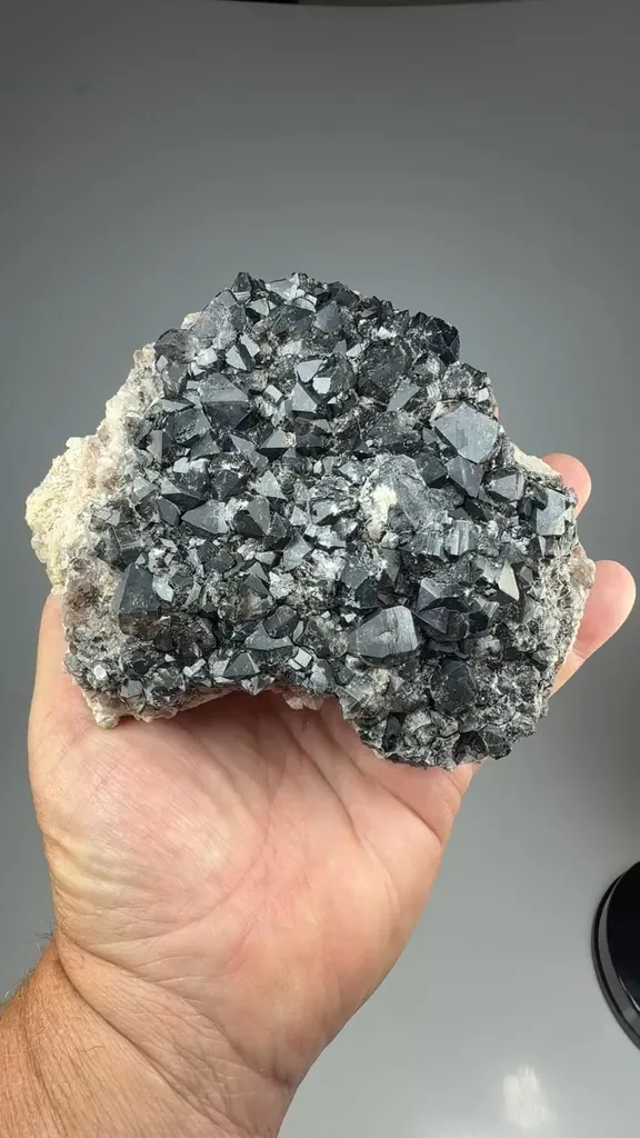 Quartz - image 2