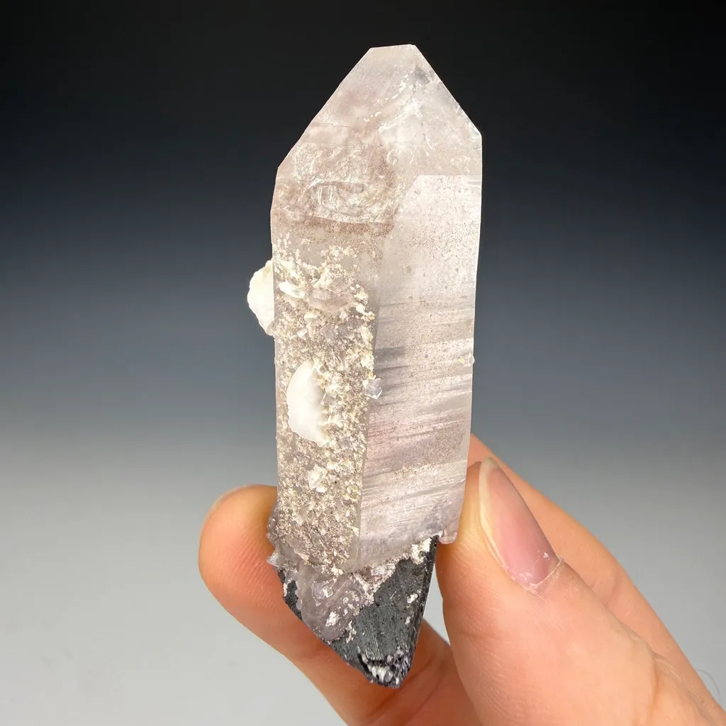 Quartz - image 2