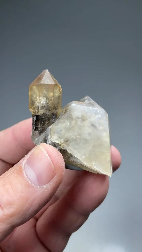 Quartz - image 2