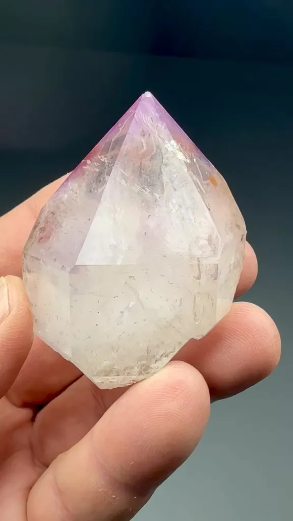 Quartz - image 2