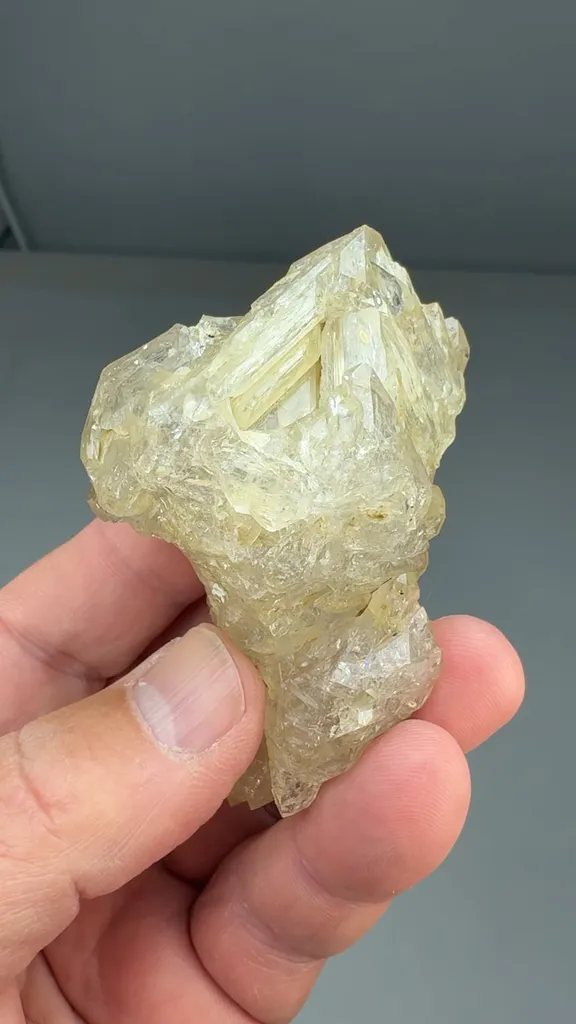 Quartz - image 2