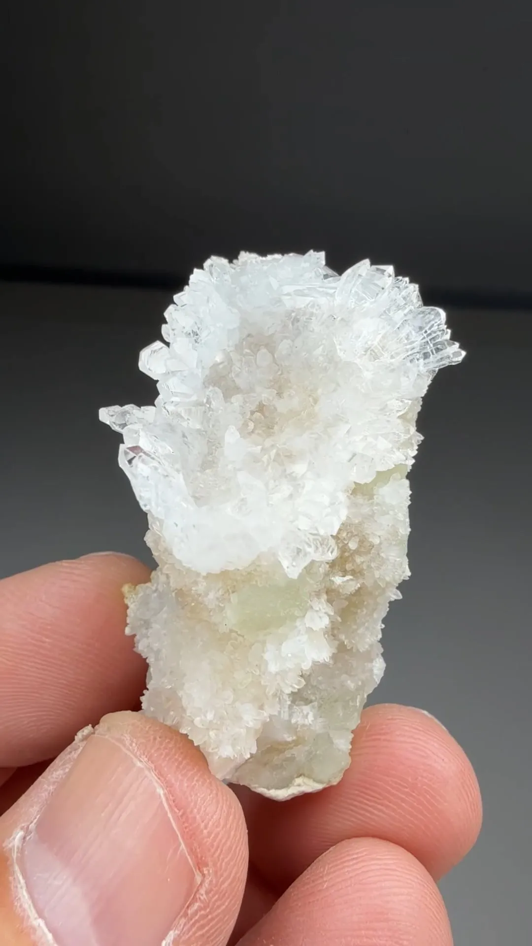 Quartz - image 2