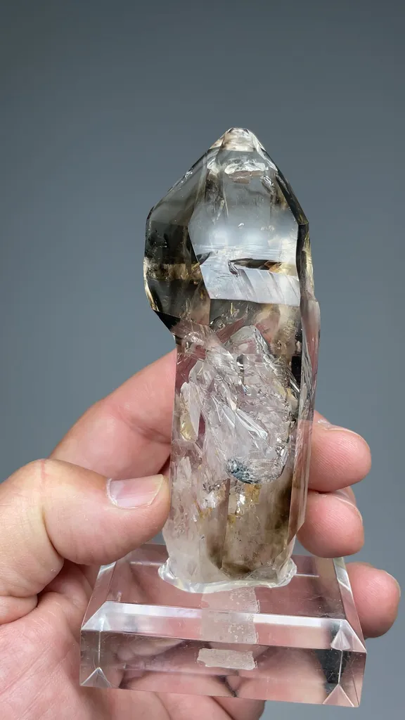 Quartz - image 2