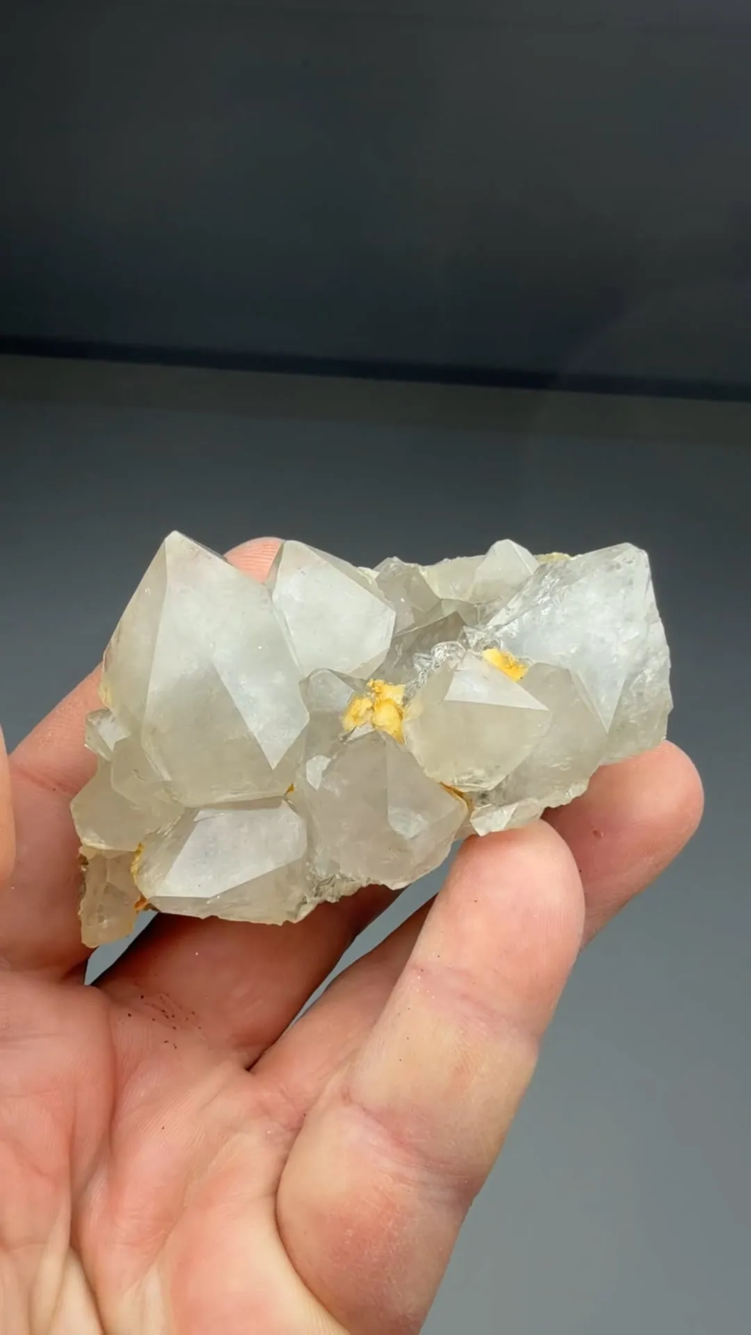 Quartz - image 2