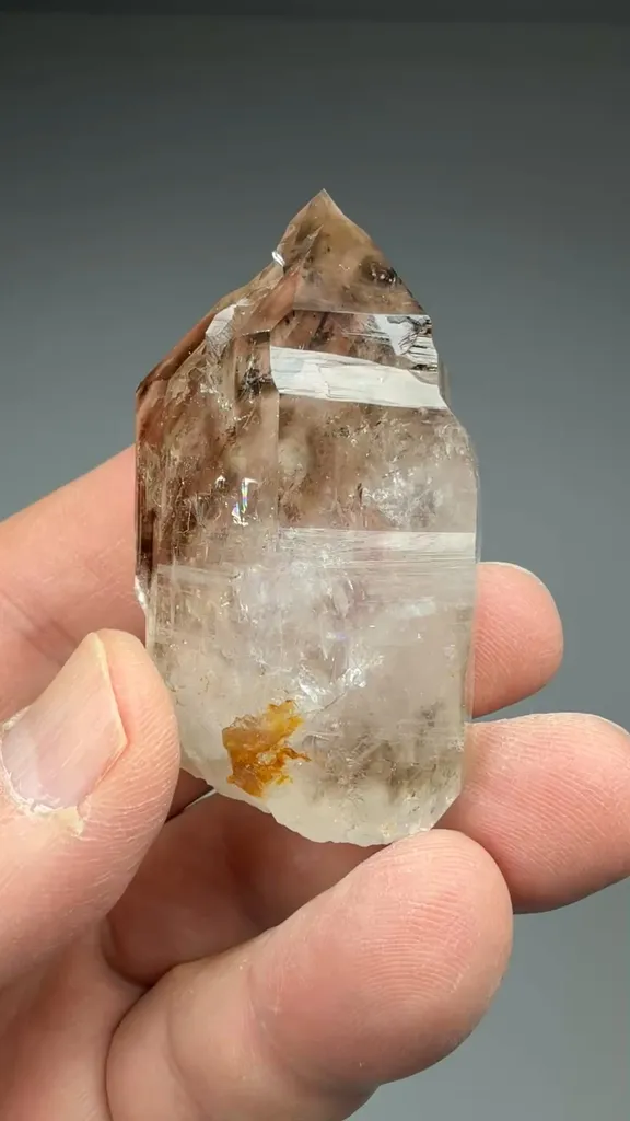Quartz - image 2