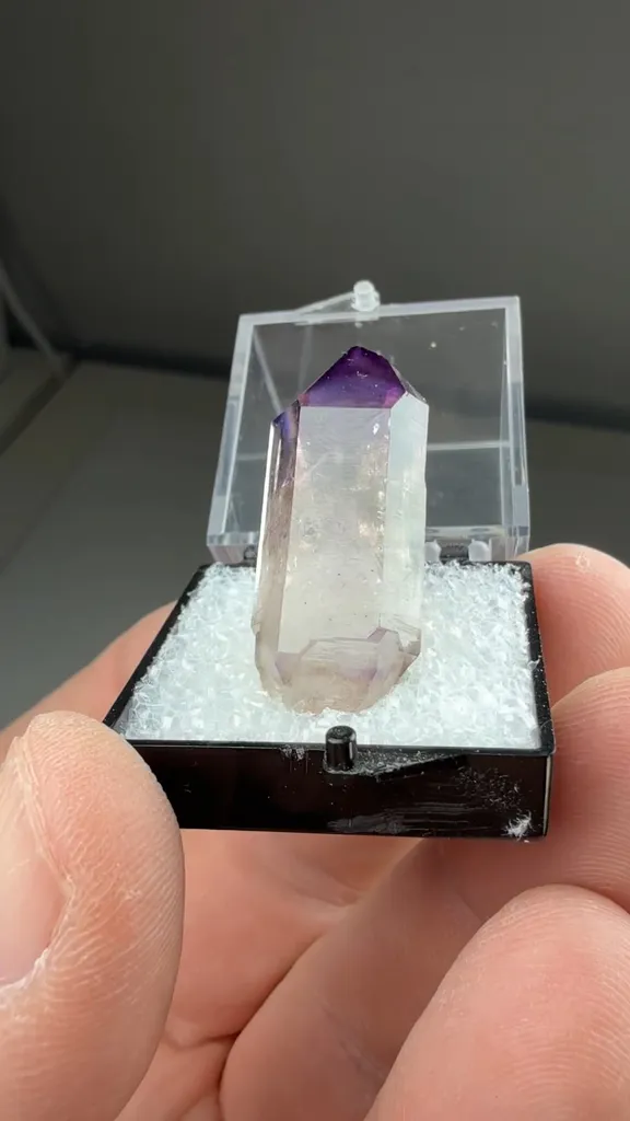 Quartz - image 2