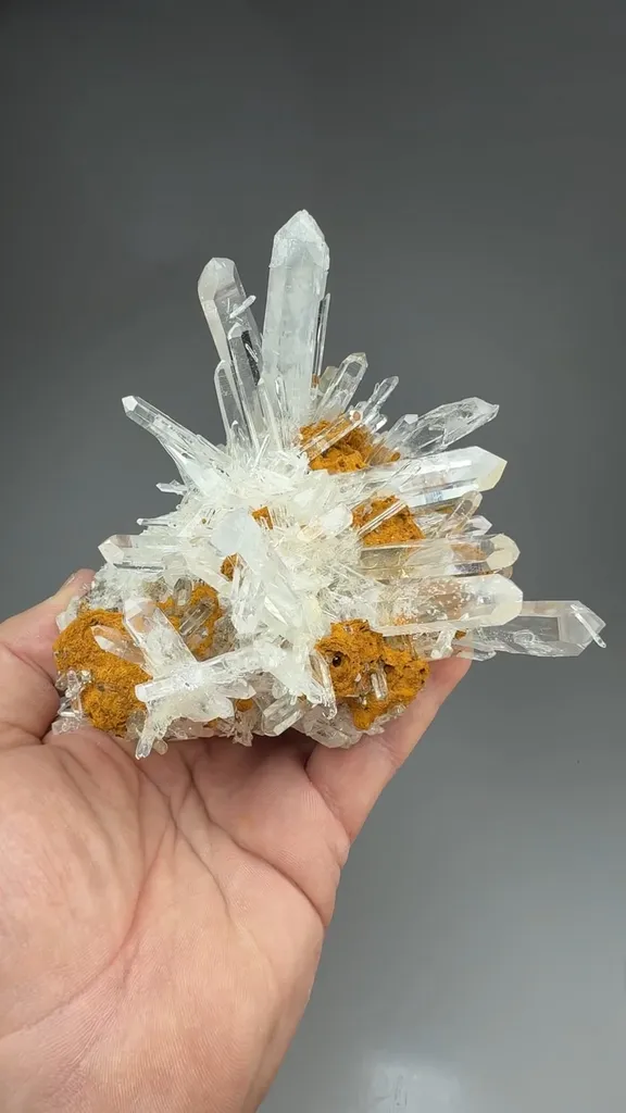 Quartz - image 2