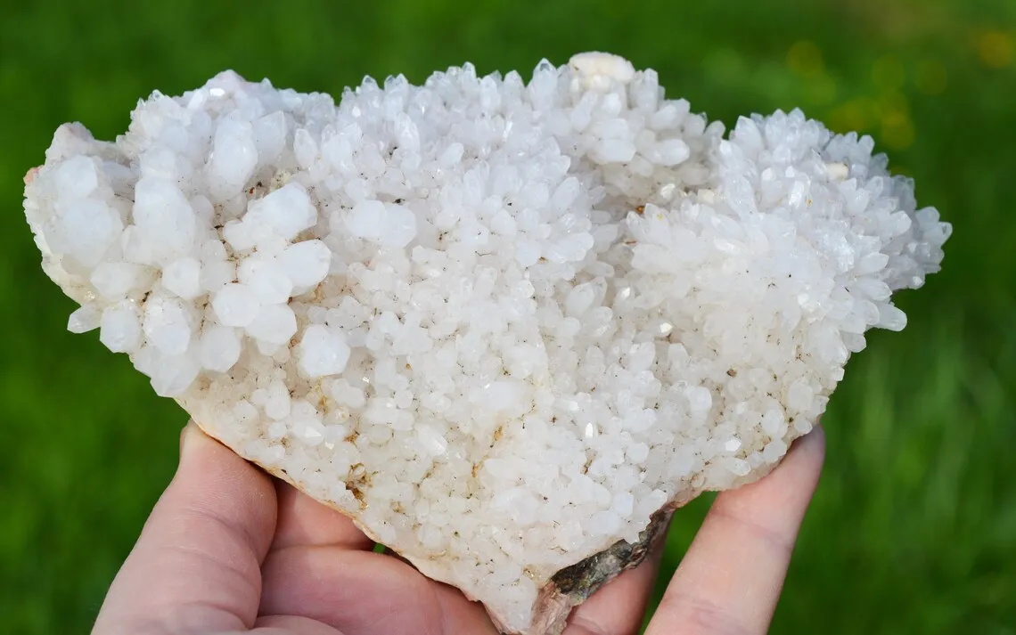 Quartz 788 grams - Cavnic Mine, Cavnic, Maramureș, Romania - image 1