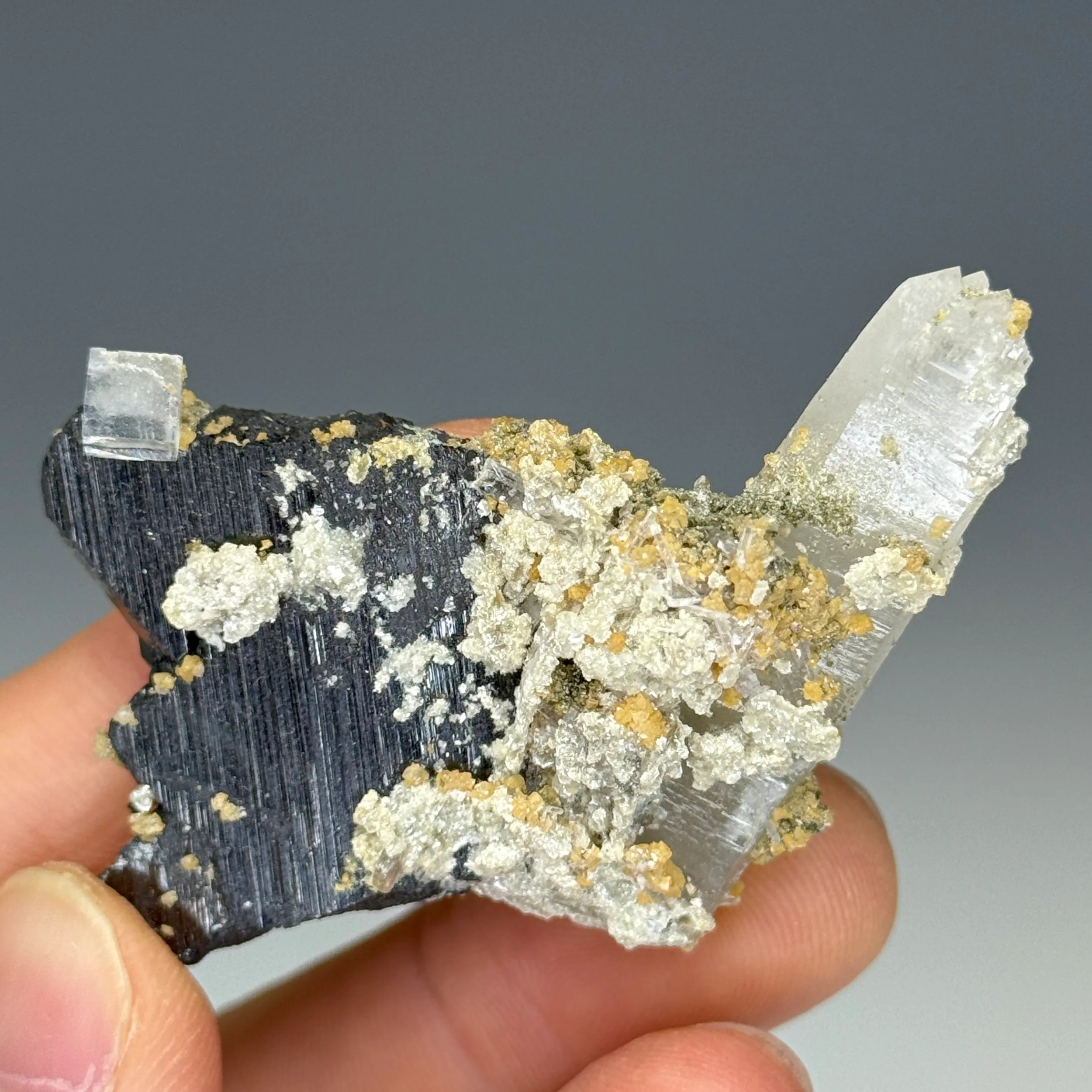 Quartz - image 1