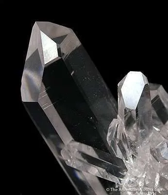 Quartz - image 2