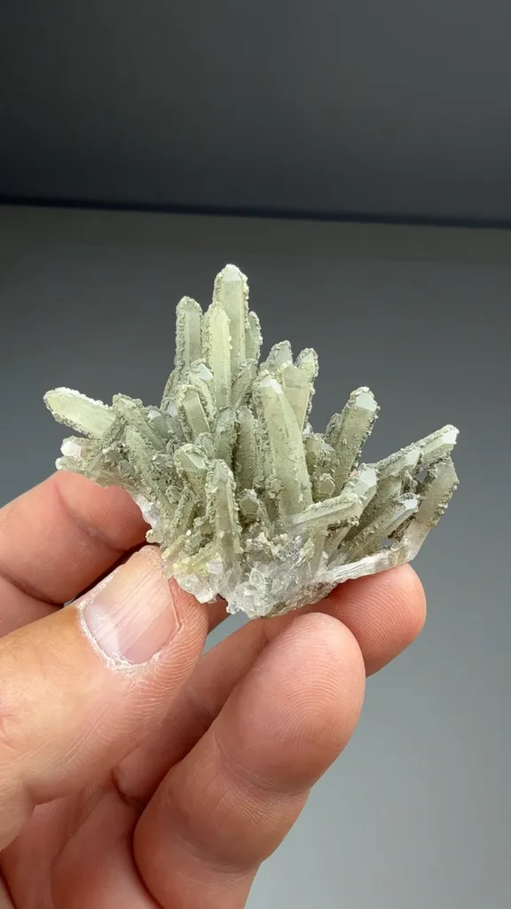 Quartz - image 2