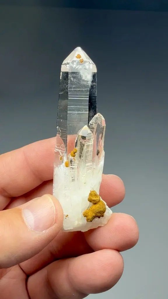 Quartz - image 2