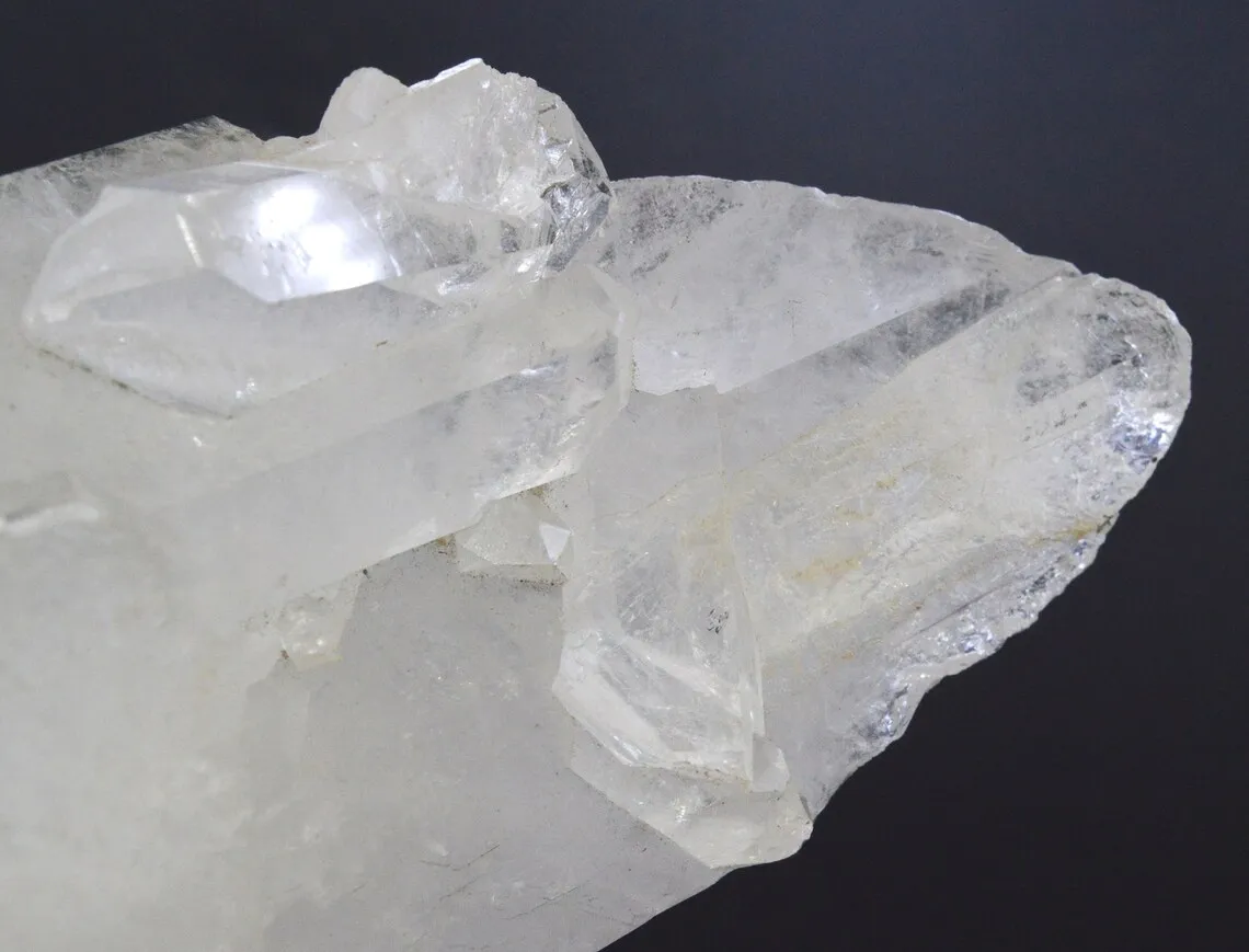Quartz 986 grams - Minas Gerais, Brazil - image 2