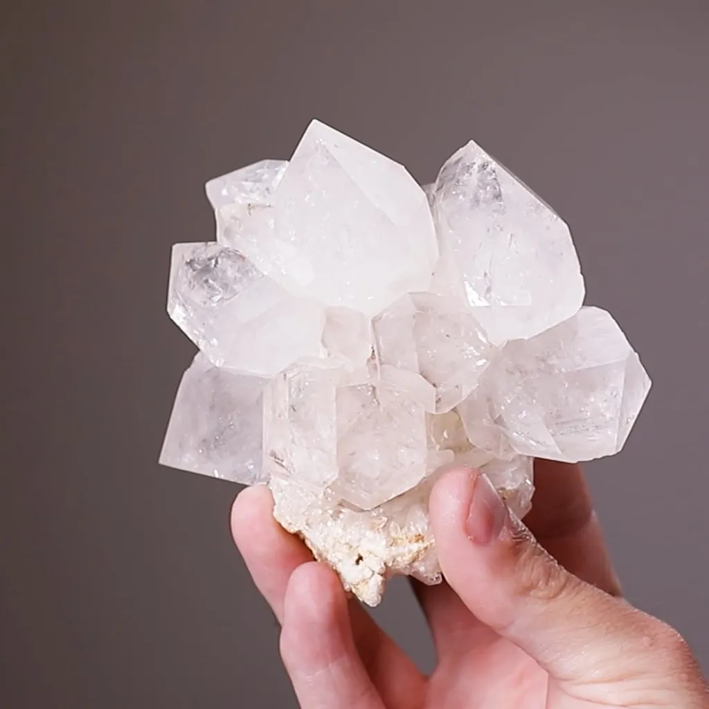 Quartz - image 2
