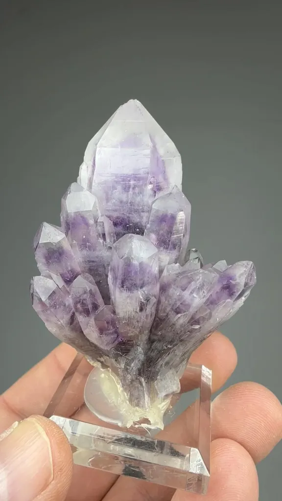 Quartz - image 2