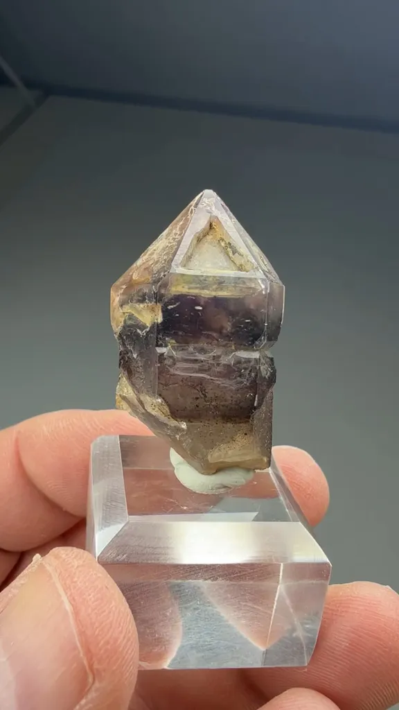 Quartz - image 2