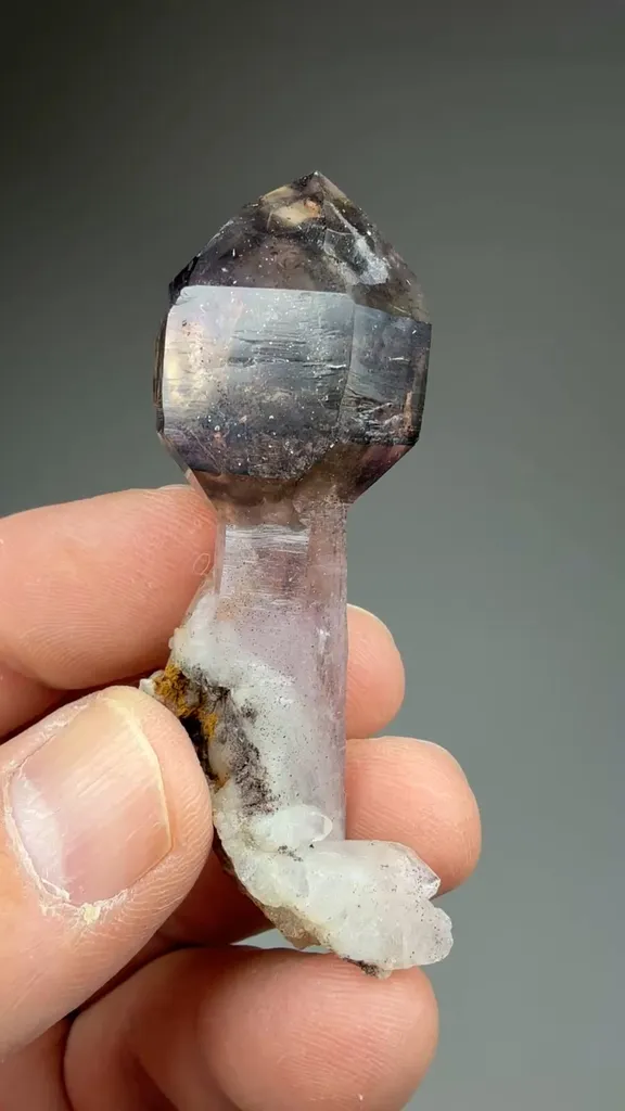 Quartz - image 2