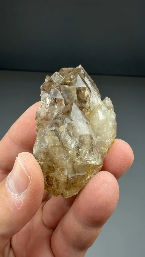 Quartz - image 2