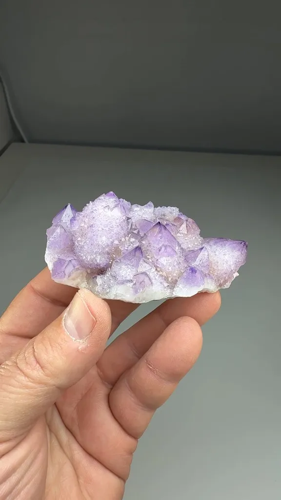 Quartz - image 2