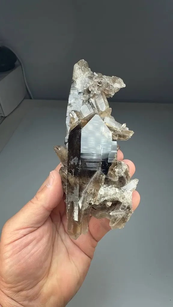 Quartz - image 2