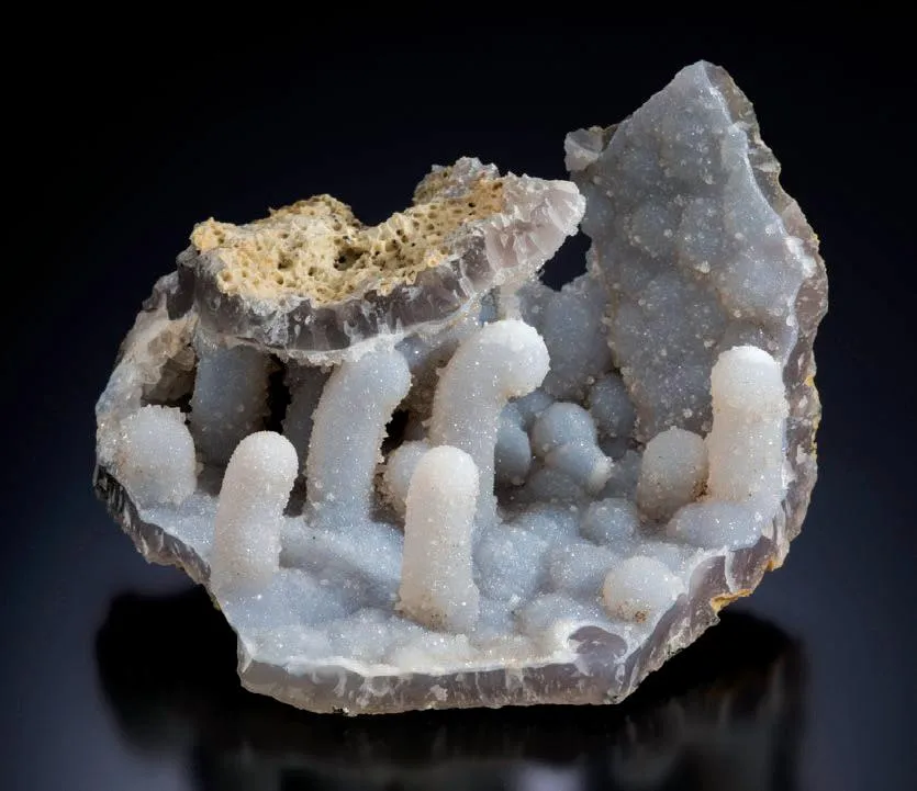 Quartz - image 2