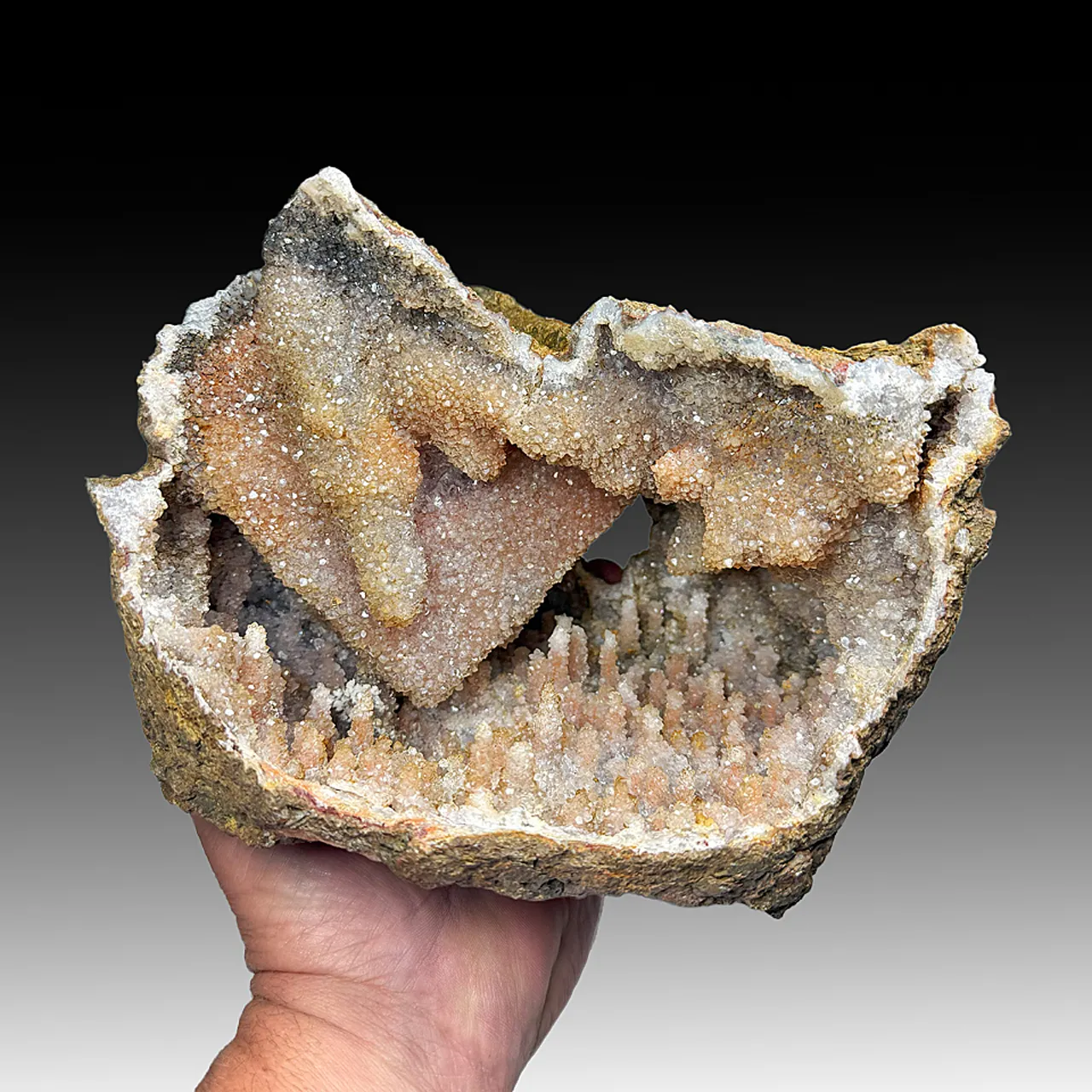 Quartz after Barite - image 1