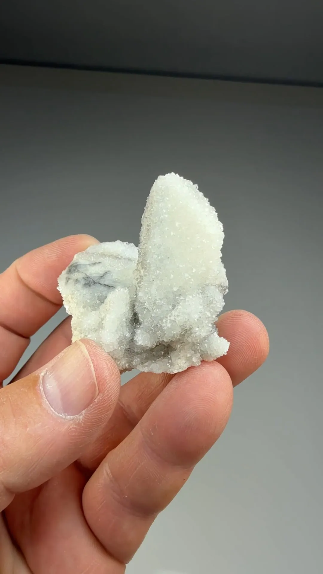 Quartz after Barite with Stibnite(?) (1639) - image 2