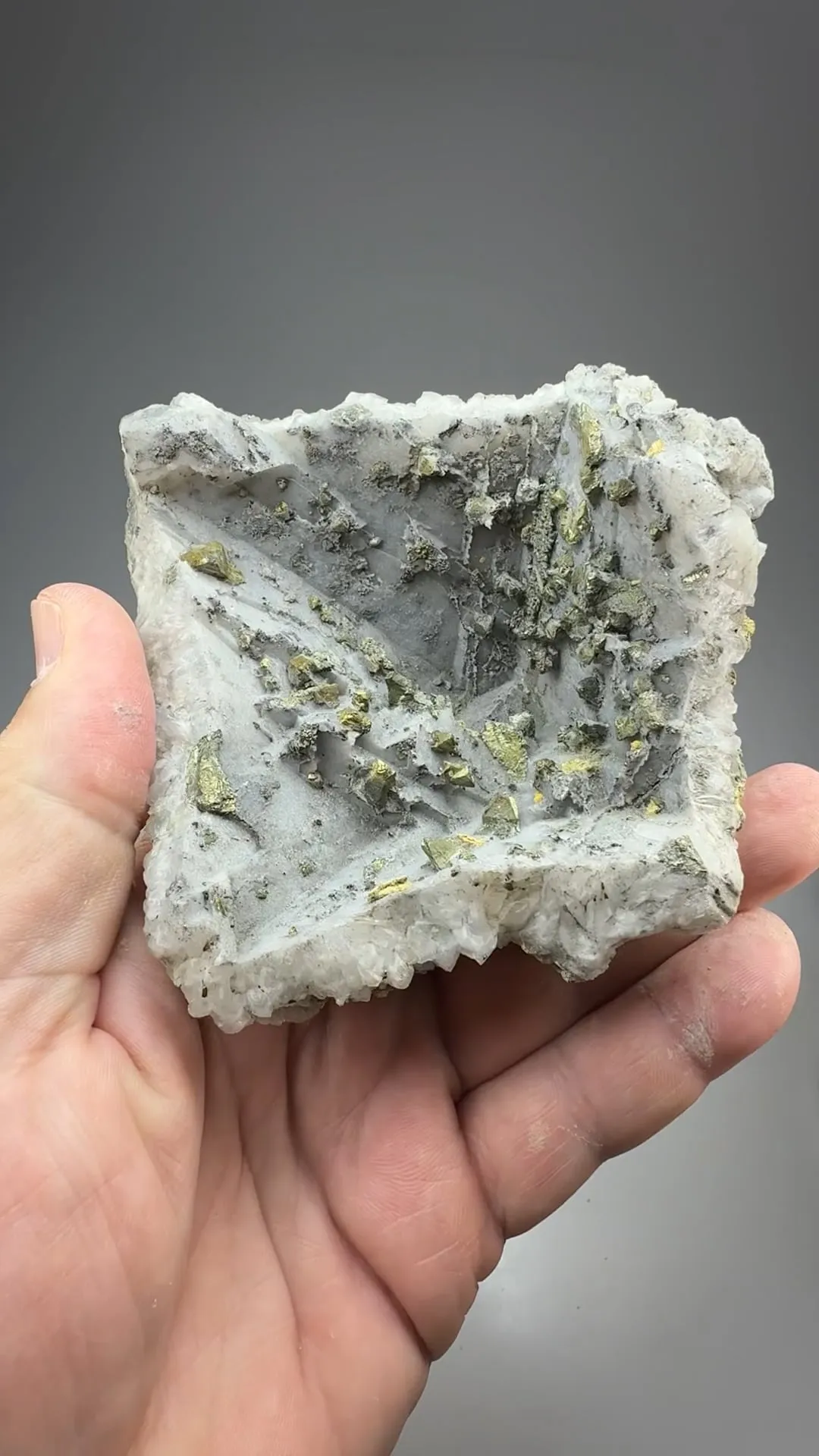 Quartz after Fluorite with Chalcopyrite - image 2