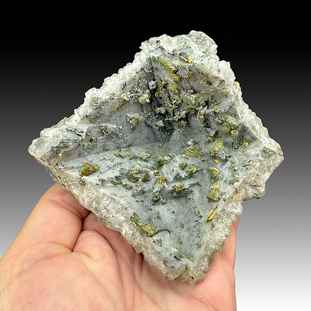 Quartz after Fluorite with Chalcopyrite image
