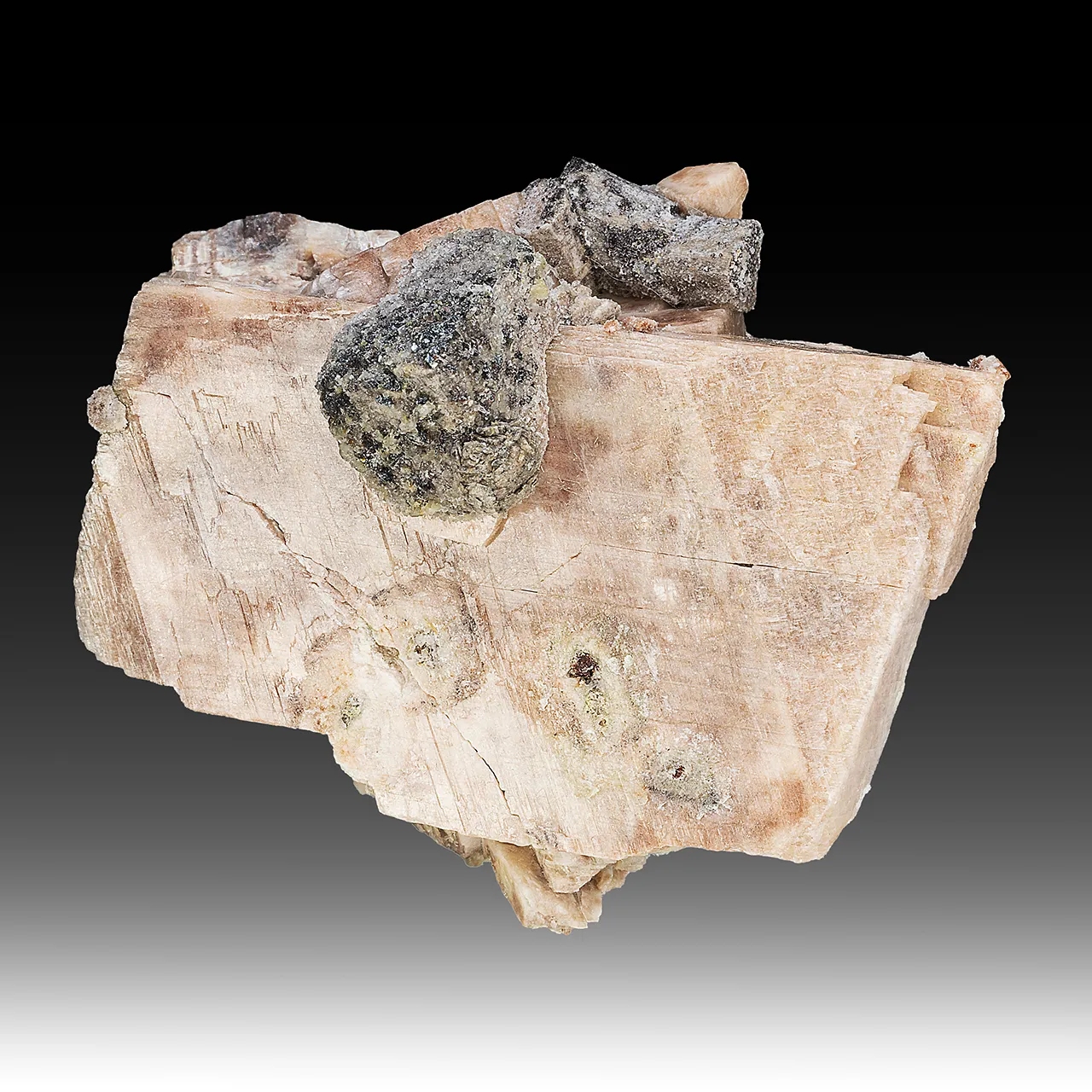 Quartz after Vesuvianite on Microcline - image 1