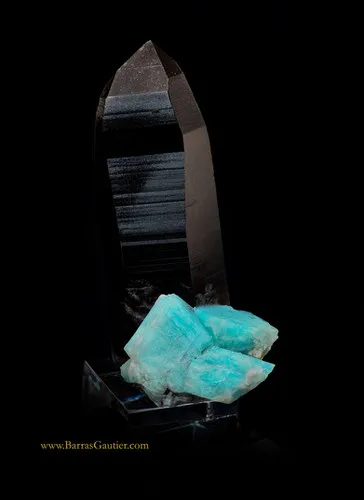 Quartz - Amazonite (Microcline) image