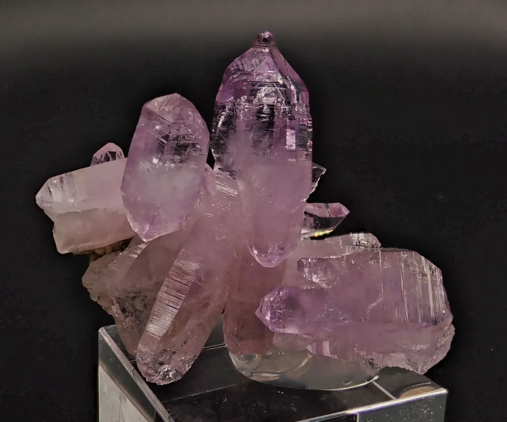 Quartz Amethyst image