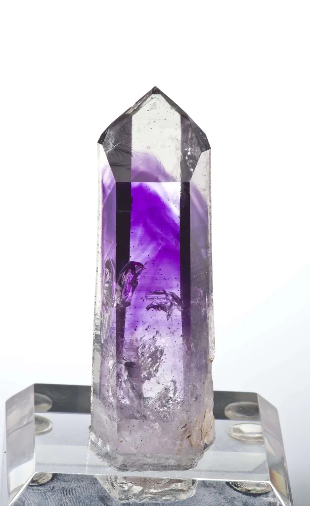 Quartz and Amethyst image