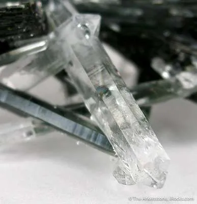 Quartz and Epidote - image 3