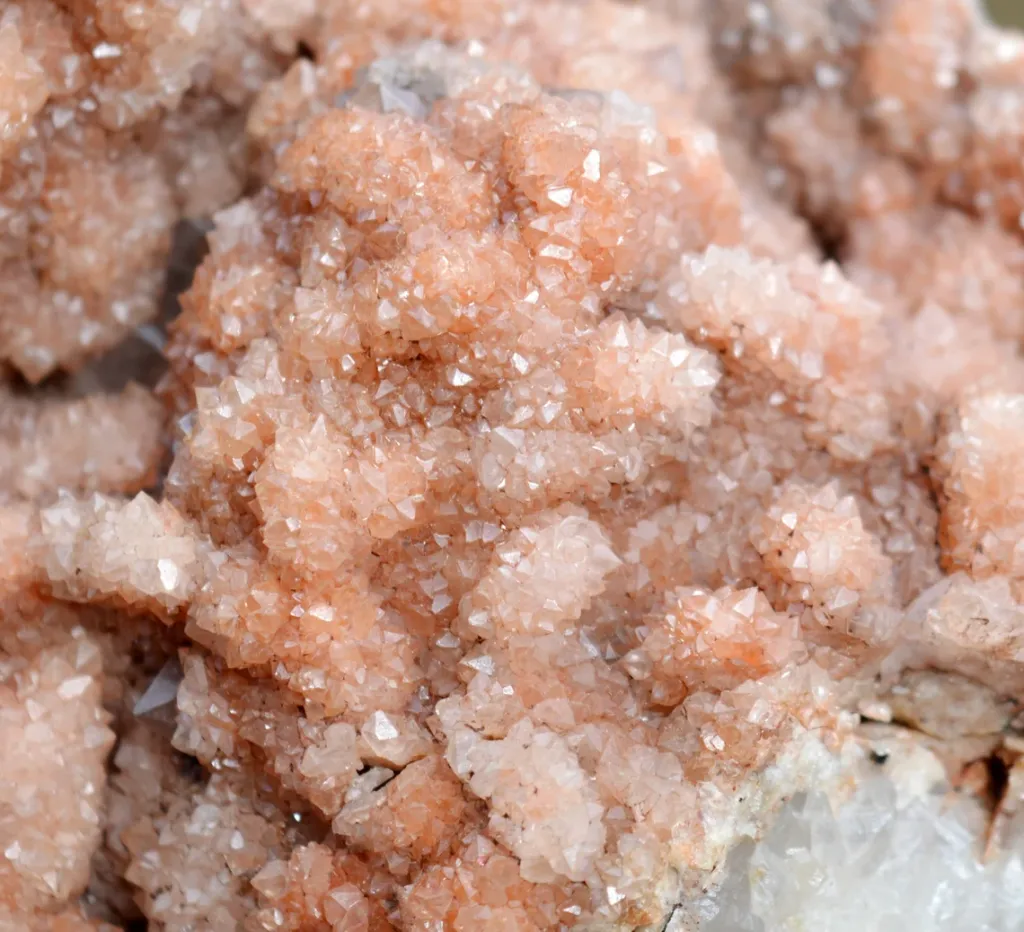 Quartz and Hematoid Quartz 2940 grams - Morocco - image 4