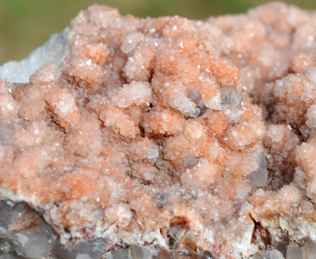Quartz and Hematoid Quartz 2940 grams - Morocco - image 7