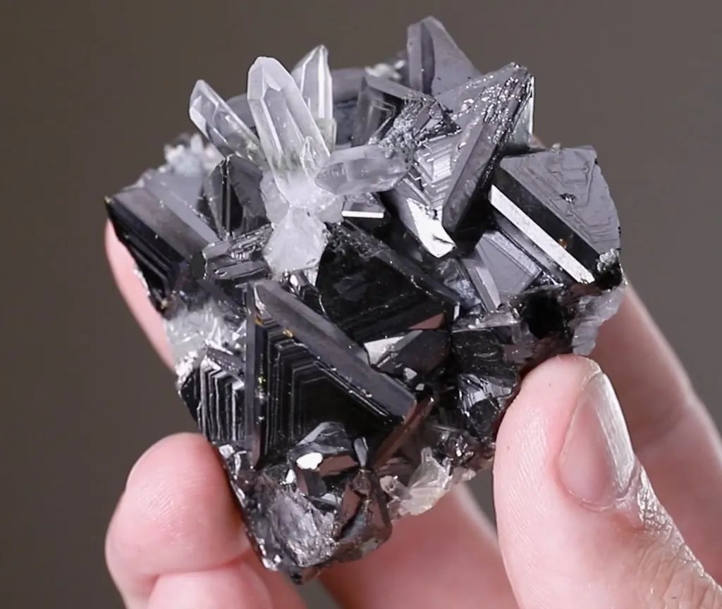 Quartz and Sphalerite - image 2