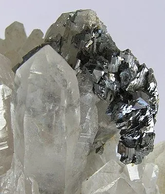 Quartz, Arsenopyrite - image 2