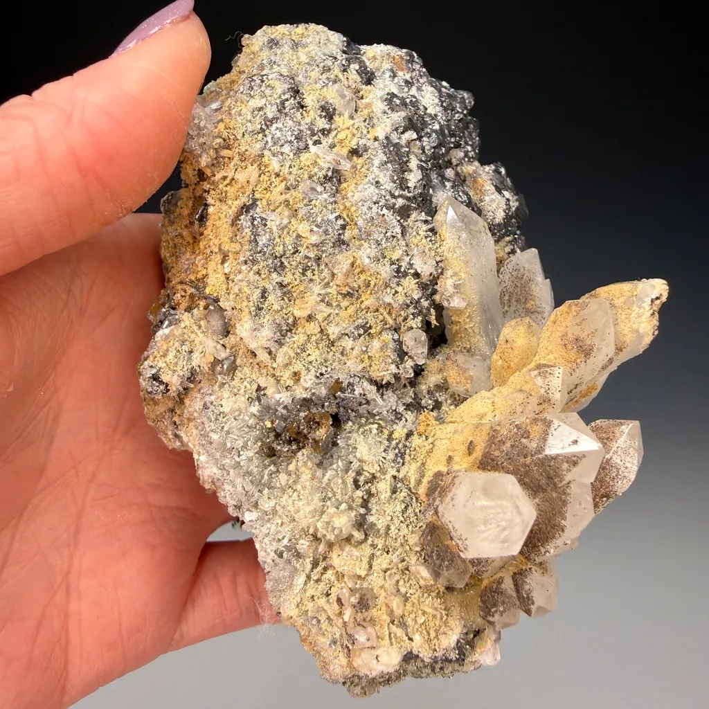 Quartz - image 4
